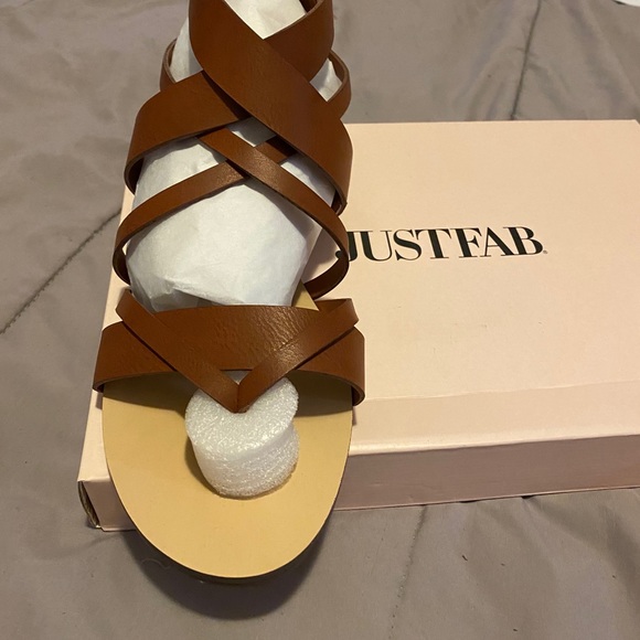 Sandals - Picture 2 of 4